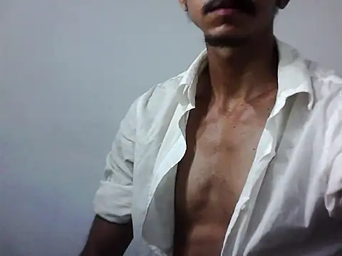 MagrinhoSaradoo online show from 11/30/25, 02:59