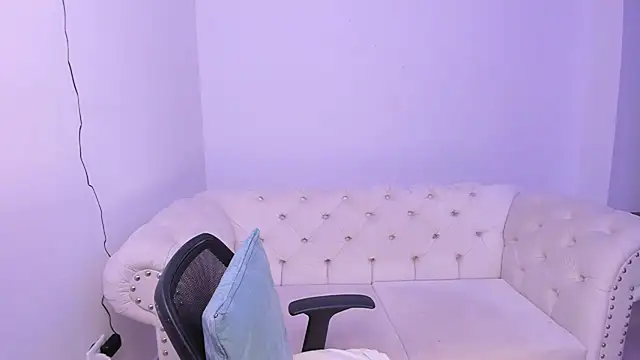 Santiago huntt online show from 01/14/25, 09:30