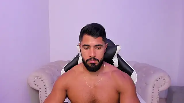 Santiago huntt online show from 02/23/26, 08:28