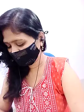 Snapshot of Lucky-Deepthi chatting on 03/16/25, 12:45 Lucky-Deepthi online show from 03/16/25, 12:45