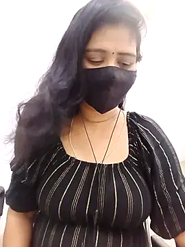 Snapshot of Lucky-Deepthi chatting on 05/09/26, 12:49 Lucky-Deepthi online show from 05/09/26, 12:49