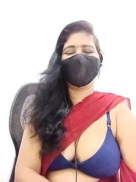Snapshot of Lucky-Deepthi chatting on 05/19/26, 01:56 Lucky-Deepthi online show from 05/19/26, 01:56