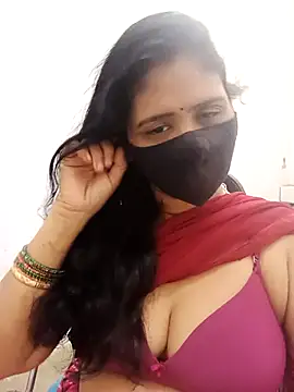 Snapshot of Lucky-Deepthi chatting on 06/28/26, 03:23 Lucky-Deepthi online show from 06/28/26, 03:23
