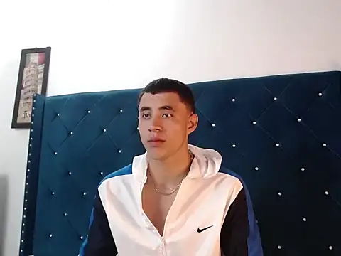 Cris steban1 online show from 02/11/26, 10:15