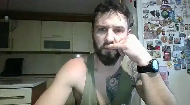 Snapshot of realdilf chatting on 01/23/25, 07:32 realdilf online show from 01/23/25, 07:32