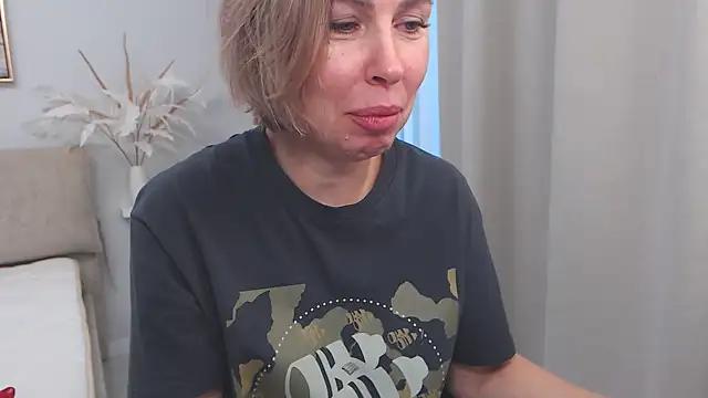 AnnyUBright online show from 01/16/25, 10:10