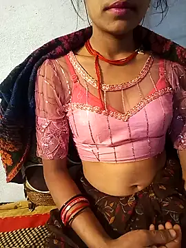 Snapshot of Amaya_Bajwa chatting on 02/06/25, 09:38 Amaya Bajwa online show from 02/06/25, 09:38