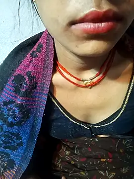 Snapshot of Amaya_Bajwa chatting on 02/08/25, 07:38 Amaya Bajwa online show from 02/08/25, 07:38