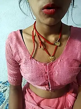 Snapshot of Amaya_Bajwa chatting on 02/13/25, 04:07 Amaya Bajwa online show from 02/13/25, 04:07