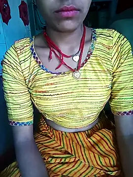 Snapshot of Amaya_Bajwa chatting on 02/15/25, 07:06 Amaya Bajwa online show from 02/15/25, 07:06