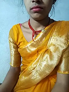 Snapshot of Amaya_Bajwa chatting on 02/18/25, 02:59 Amaya Bajwa online show from 02/18/25, 02:59