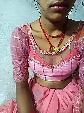 Snapshot of Amaya_Bajwa chatting on 02/28/25, 09:33 Amaya Bajwa online show from 02/28/25, 09:33