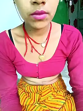 Snapshot of Amaya_Bajwa chatting on 03/02/25, 07:43 Amaya Bajwa online show from 03/02/25, 07:43