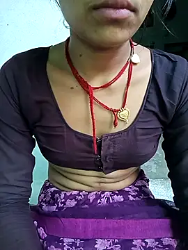 Snapshot of Amaya_Bajwa chatting on 03/02/25, 12:11 Amaya Bajwa online show from 03/02/25, 12:11