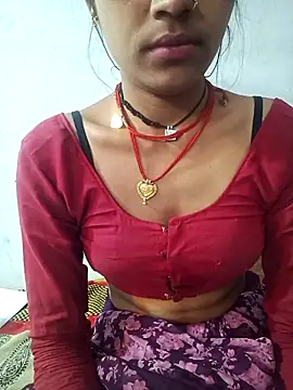 Snapshot of Amaya_Bajwa chatting on 03/12/25, 11:31 Amaya Bajwa online show from 03/12/25, 11:31