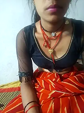 Snapshot of Amaya_Bajwa chatting on 03/15/25, 04:54 Amaya Bajwa online show from 03/15/25, 04:54