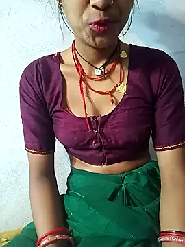 Snapshot of Amaya_Bajwa chatting on 03/17/25, 09:55 Amaya Bajwa online show from 03/17/25, 09:55