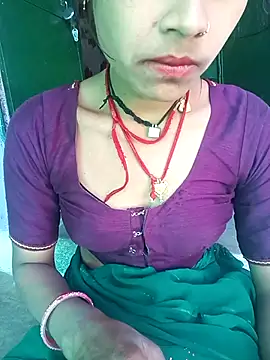 Snapshot of Amaya_Bajwa chatting on 03/19/25, 04:36 Amaya Bajwa online show from 03/19/25, 04:36