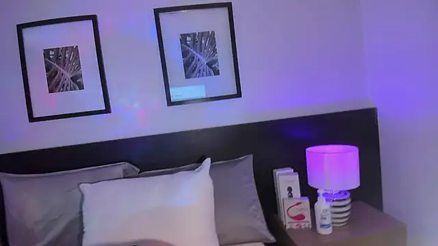 vi anaya online show from 02/04/26, 12:22