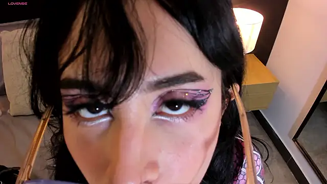 vi anaya online show from 03/12/26, 11:16