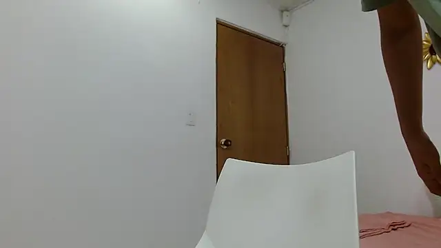 zeus 2025  online show from 01/10/25, 02:13