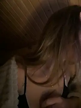 mewKate online show from 11/22/25, 06:51