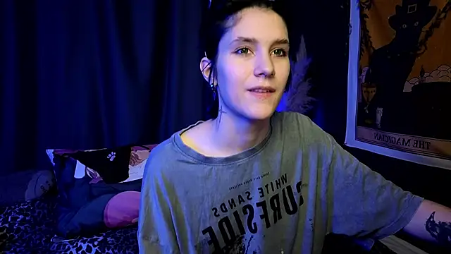 Snapshot of Hyeon_Jin chatting on 01/26/25, 12:16 Hyeon Jin online show from 01/26/25, 12:16