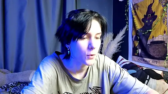 Snapshot of Hyeon_Jin chatting on 02/09/25, 08:45 Hyeon Jin online show from 02/09/25, 08:45