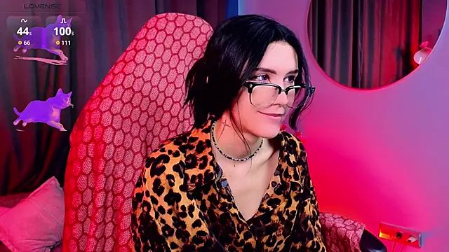 Snapshot of Hyeon_Jin chatting on 03/03/26, 10:32 Hyeon Jin online show from 03/03/26, 10:32