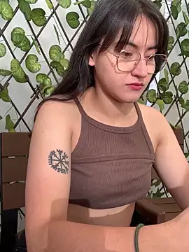 Snapshot of Camila_pinkk chatting on 01/22/25, 01:00 Camila pinkk online show from 01/22/25, 01:00