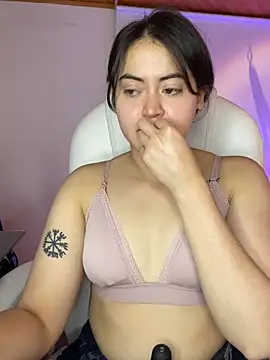 Camila pinkk online show from 05/23/26, 03:27