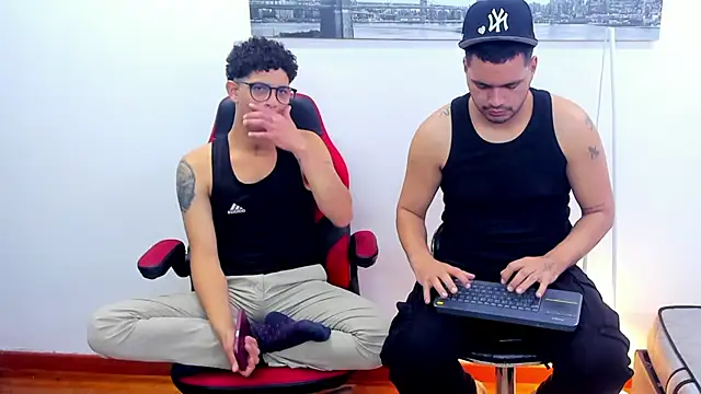 EnriquevillaF online show from 02/06/25, 08:56