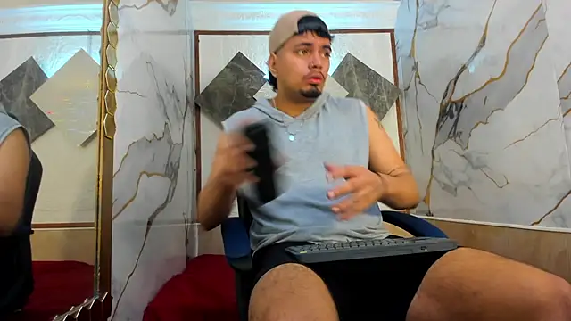 EnriquevillaF online show from 10/08/25, 11:52