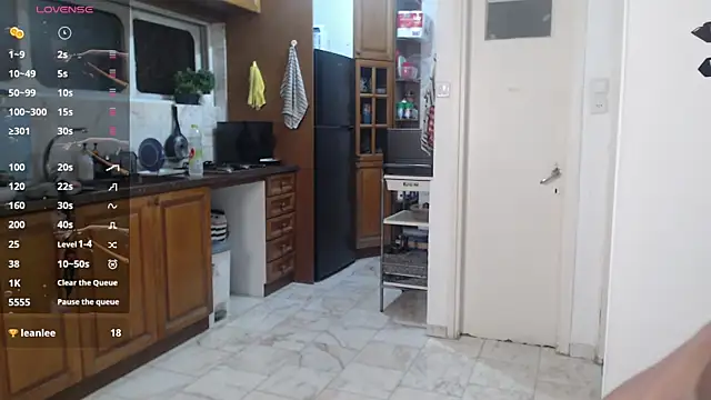 Snapshot of todddantes25 chatting on 02/01/25, 10:13 todddantes25 online show from 02/01/25, 10:13