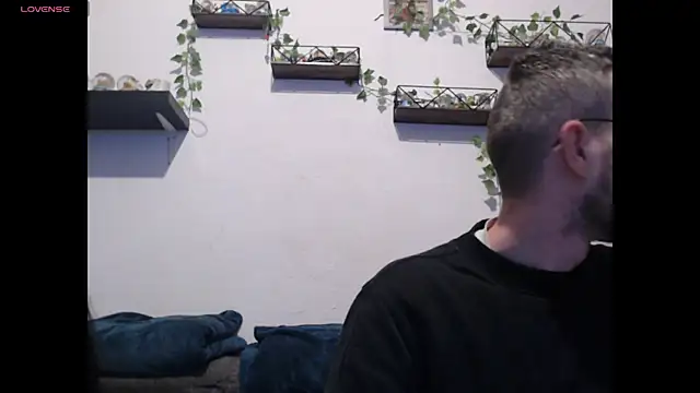 Snapshot of wawarruis chatting on 03/15/25, 08:54 wawarruis online show from 03/15/25, 08:54