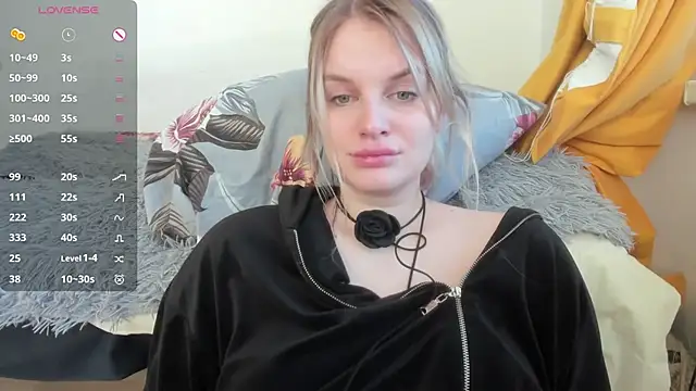 Snapshot of shiny_bunnyyy chatting on 01/19/25, 05:26 shiny bunnyyy online show from 01/19/25, 05:26