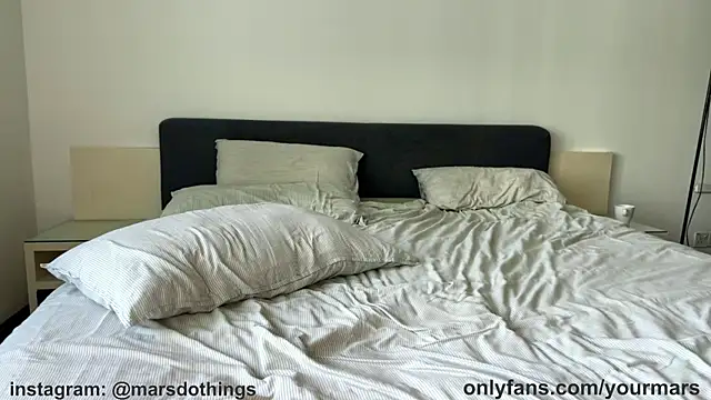 YourMarsLove online show from 12/20/25, 02:51