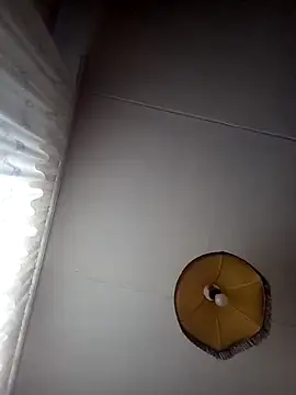 Snapshot of Lauren_Amabel chatting on 10/30/25, 12:06 Lauren Amabel online show from 10/30/25, 12:06