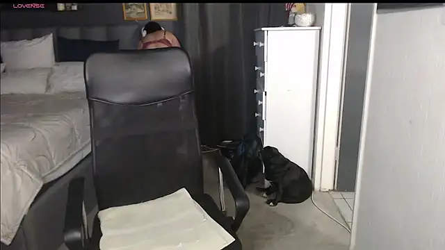 boeslaboes1 online show from 01/12/26, 05:51