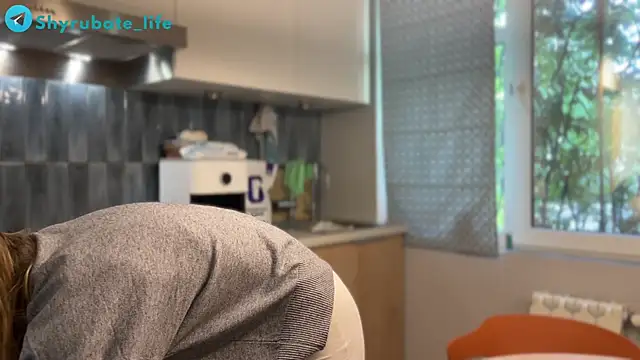 Shyrubate online show from 05/29/26, 06:33