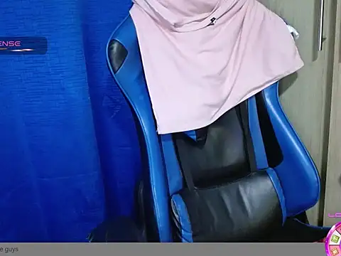 Danielagomez33 online show from 03/28/26, 12:43