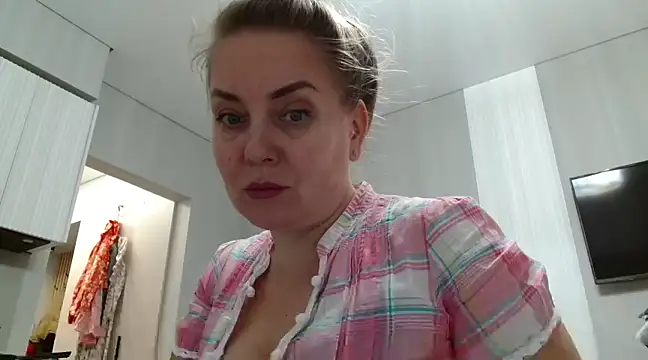 Lolawhite8 online show from 03/22/25, 05:20