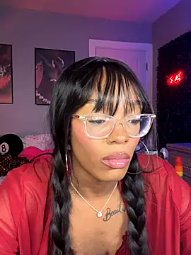 idaaloveexx online show from 10/11/25, 10:19