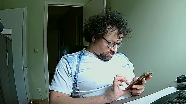 littlehairyman online show from 01/12/26, 10:42