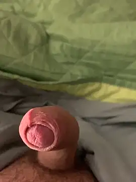 Snapshot of bigcock430 chatting on 11/06/25, 08:54 bigcock430 online show from 11/06/25, 08:54