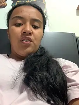 Snapshot of giselao chatting on 03/03/25, 01:42 giselao online show from 03/03/25, 01:42