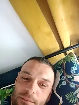 emileeion online show from 11/09/25, 12:53