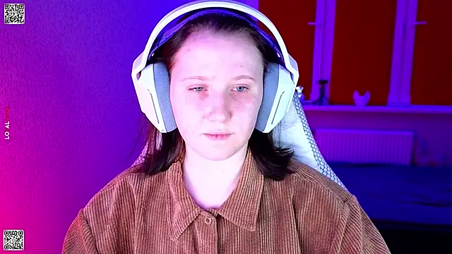 mon lola online show from 01/10/26, 03:47