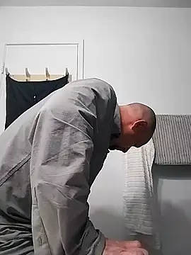 Snapshot of jayjay198080 chatting on 02/09/25, 01:25 jayjay198080 online show from 02/09/25, 01:25