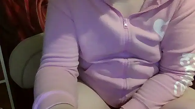 AverageRose online show from 07/17/26, 12:17